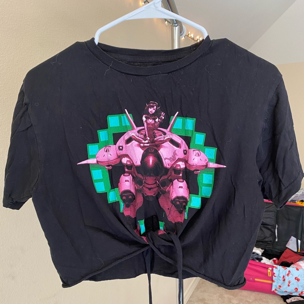 D.Va crop top